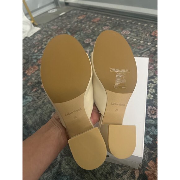 & OTHER STORIES Classic Leather Mules Beige Womens Size US 5 - Picture 7 of 9